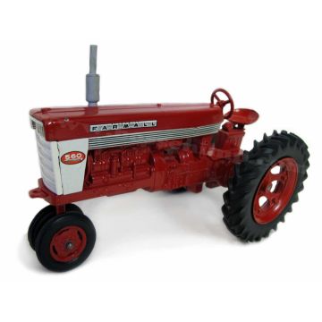 1/16 Farmall 560 NF repaint